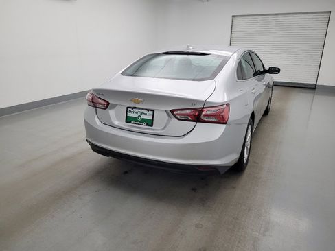Used 2020 Chevrolet Malibu LT FWD image 7