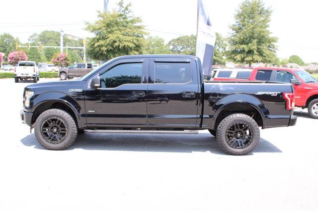 Used 2017 Ford F150 XLT w/ Equipment Group 302A Luxury AWD/4WD image 8