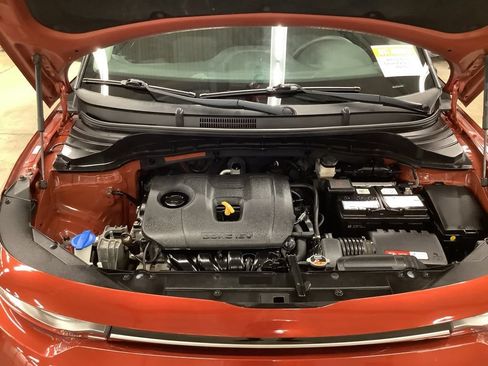 Used 2020 Kia Soul LX FWD image 15