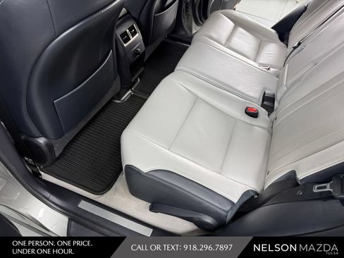 Used 2017 Lexus RX 350 AWD w/ Premium Package image 40