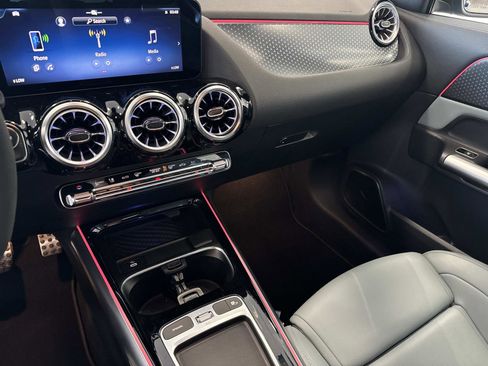 Certified 2025 Mercedes-Benz GLA 35 AMG GLA 35 AMG image 24