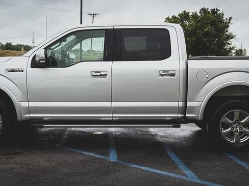 Used 2018 Ford F150 Lariat w/ Equipment Group 502A Luxury AWD/4WD image 7