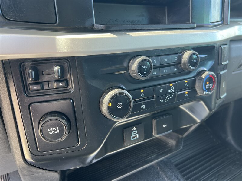 Used 2023 Ford F550 2WD Regular Cab Super Duty image 22