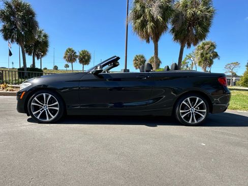 Used 2016 BMW 228i Convertible image 9