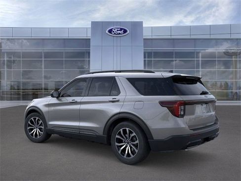 New 2026 Ford Explorer ST-Line image 4