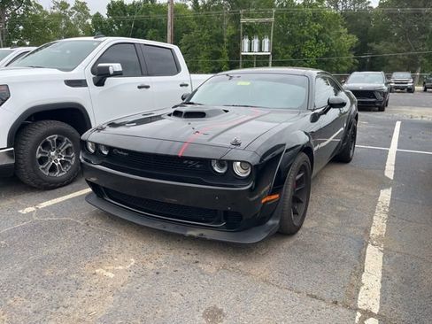 Used 2023 Dodge Challenger R/T Scat Pack RWD image 2