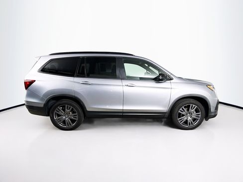 Used 2022 Honda Pilot Sport image 2
