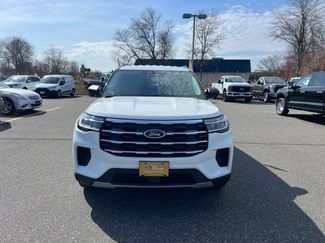 Certified 2025 Ford Explorer Active AWD/4WD video 2