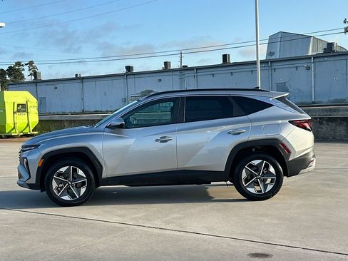 Used 2025 Hyundai Tucson SEL AWD/4WD image 3