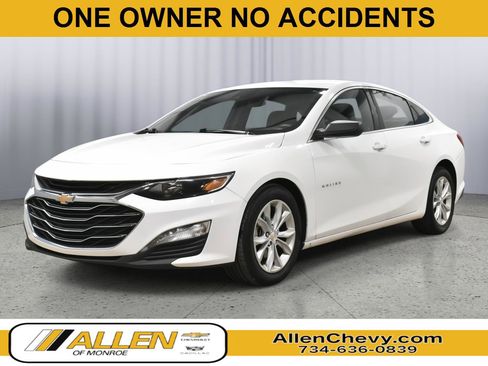 Used 2024 Chevrolet Malibu LT FWD image 1