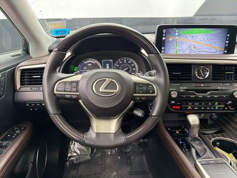 Used 2020 Lexus RX 450h AWD w/ Luxury Package image 9