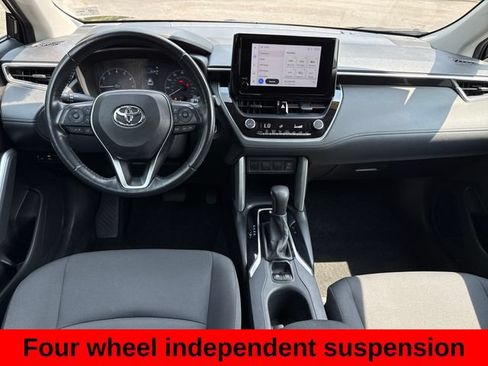Used 2023 Toyota Corolla Cross LE AWD/4WD image 23
