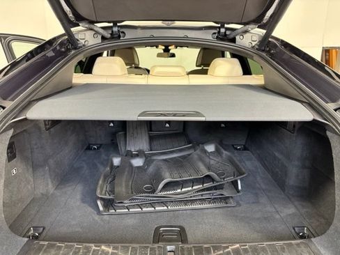 Used 2022 BMW X6 xDrive40i w/ Executive Package AWD/4WD image 21