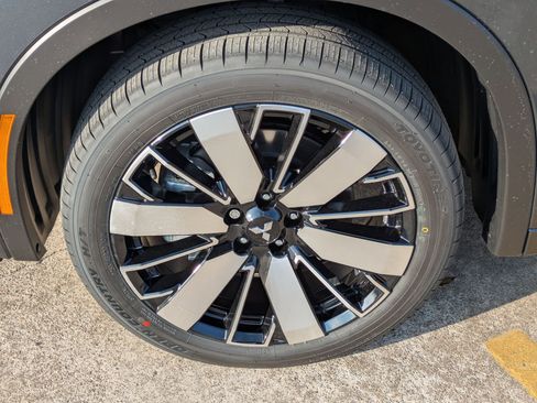 New 2026 Mitsubishi Outlander SEL FWD image 22