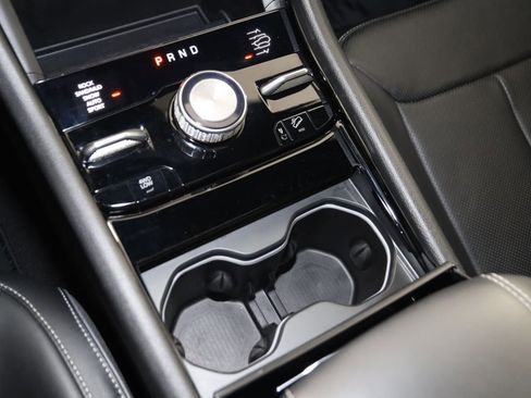 Used 2024 Jeep Grand Cherokee L Overland w/ Trailer Tow Package image 31