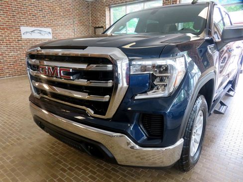Used 2020 GMC Sierra 1500 SLE image 64