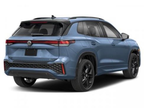 New 2026 Volkswagen Tiguan SE R-Line image 2