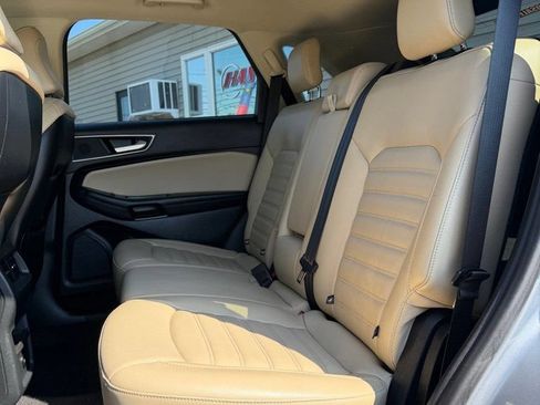 Used 2024 Ford Edge SEL AWD/4WD image 10