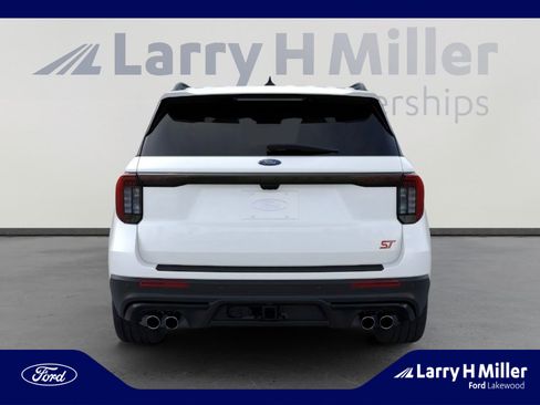 New 2025 Ford Explorer ST w/ Sun And Sound Package image 5
