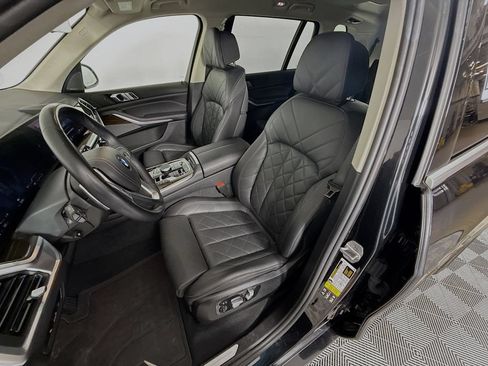 Used 2024 BMW X7 xDrive40i w/ Premium Package AWD/4WD image 22