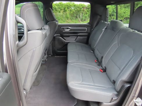 Used 2021 RAM 1500 Big Horn AWD/4WD image 28