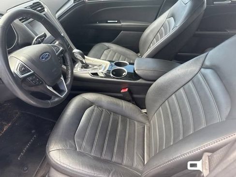 Used 2013 Ford Fusion Energi SE FWD image 15