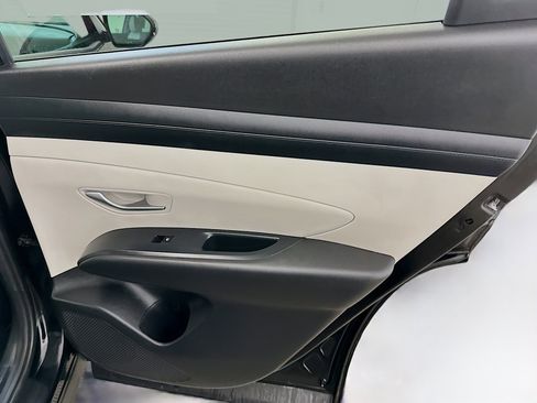 Used 2025 Hyundai Tucson SEL image 32