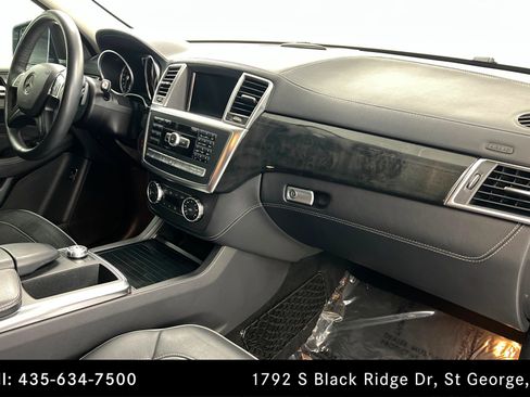 Used 2014 Mercedes-Benz ML 550 4MATIC image 24