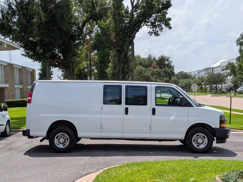 Used 2023 Chevrolet Express 2500 Extended w/ Driver Convenience Package RWD image 6