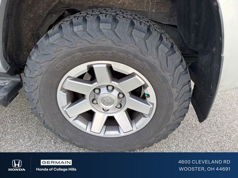 Used 2016 Toyota 4Runner Trail image 10
