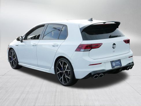 Used 2024 Volkswagen Golf R image 5