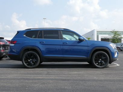 New 2025 Volkswagen Atlas SE