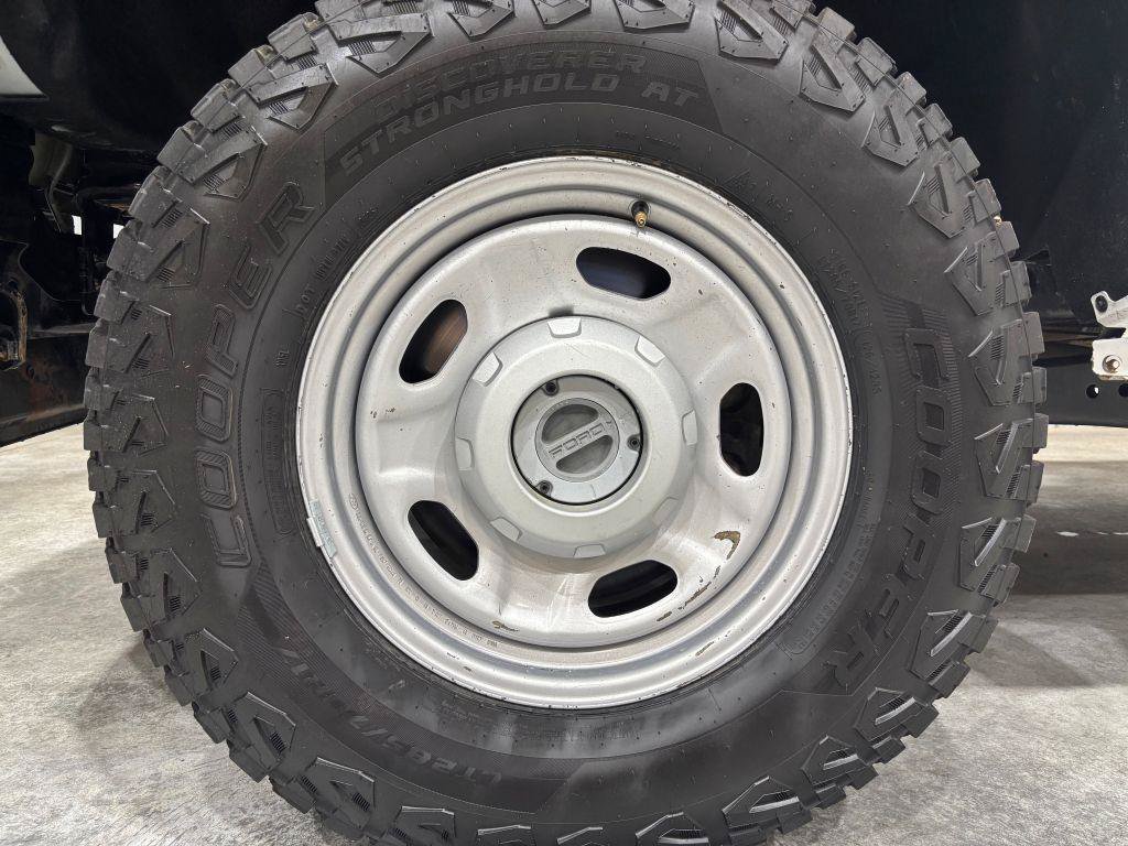 Used 2015 Ford F250 XL w/ Power Equipment Group AWD/4WD image 26