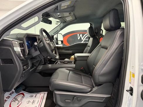 New 2026 Ford F250 Lariat w/ Chrome Package AWD/4WD image 12