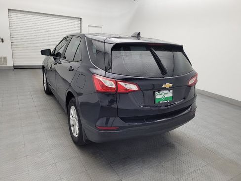Used 2021 Chevrolet Equinox LS FWD image 5