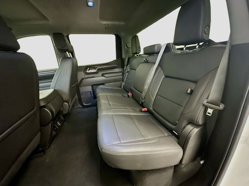 Used 2024 GMC Sierra 1500 SLT image 29