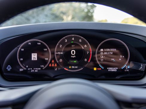 New 2026 Porsche Cayenne E-Hybrid AWD/4WD image 34