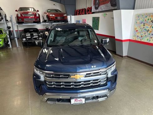Used 2022 Chevrolet Silverado 1500 LTZ w/ Max Trailering Package AWD/4WD image 25
