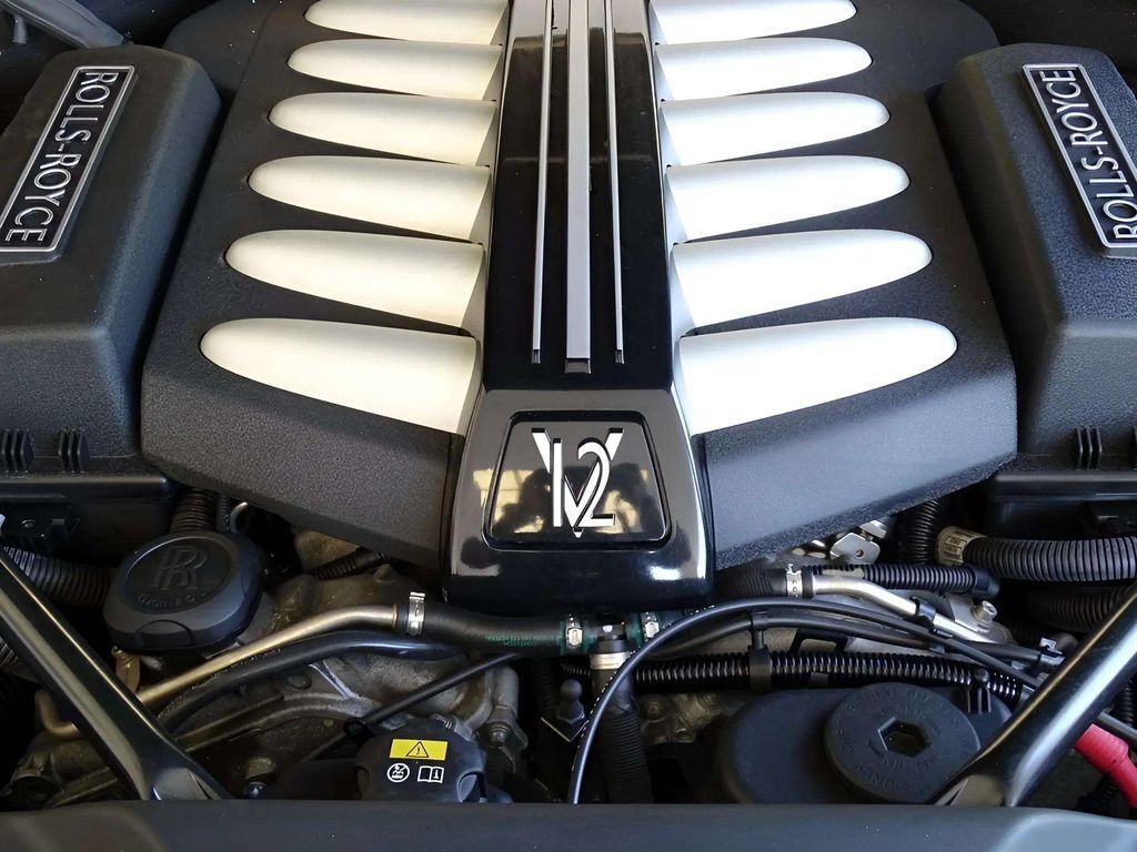 Certified 2017 Rolls-Royce Wraith RWD image 20
