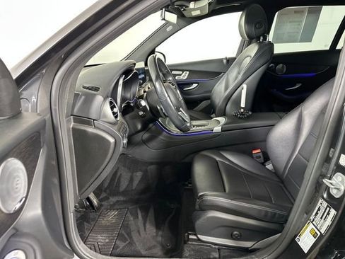 Used 2020 Mercedes-Benz GLC 300 4MATIC image 11