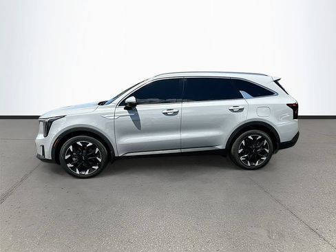 Certified 2025 Kia Sorento SX FWD image 4