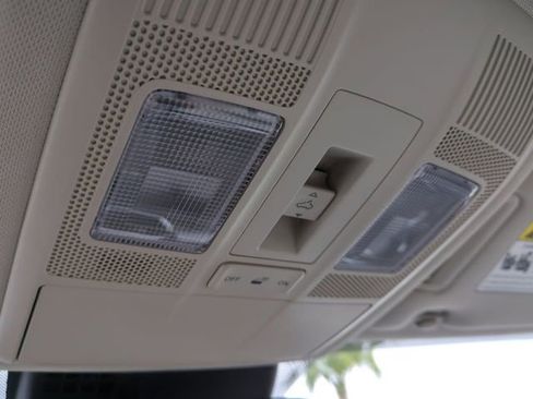 Used 2025 MAZDA CX-5 AWD 2.5 S w/ Preferred Package image 24