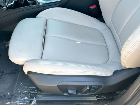 Used 2023 BMW 228i w/ Convenience Package image 19