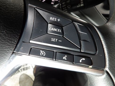 Used 2021 Nissan Altima 2.5 SV image 14