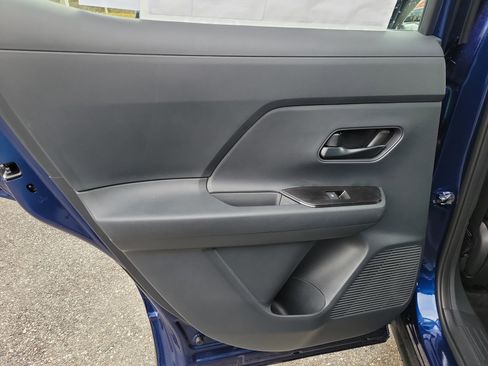 New 2026 Nissan Kicks S image 9