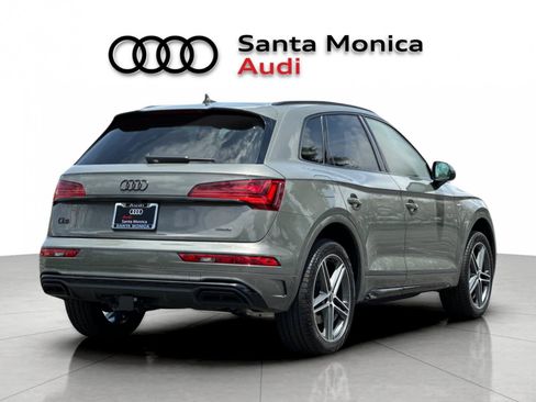 Used 2023 Audi Q5 e Premium Plus w/ Premium Plus Package AWD/4WD image 2