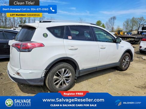 Used 2016 Toyota RAV4 XLE AWD/4WD image 4