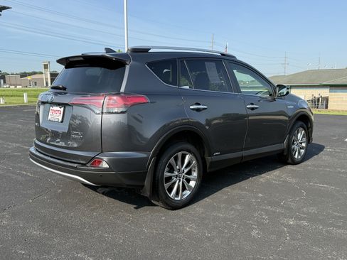 Used 2016 Toyota RAV4 Limited AWD/4WD image 11