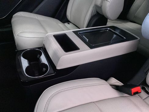 New 2026 Lincoln Aviator Reserve AWD/4WD image 10