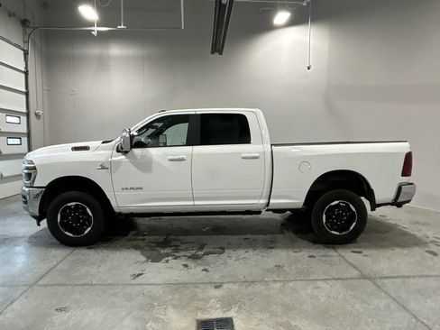 New 2025 RAM 2500 Laramie image 9